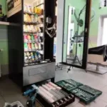 Wartung eines GPE 30 Spiralautomaten mit ausgebauter Spiraleinheit und Werkzeugen beim Kunden vor Ort